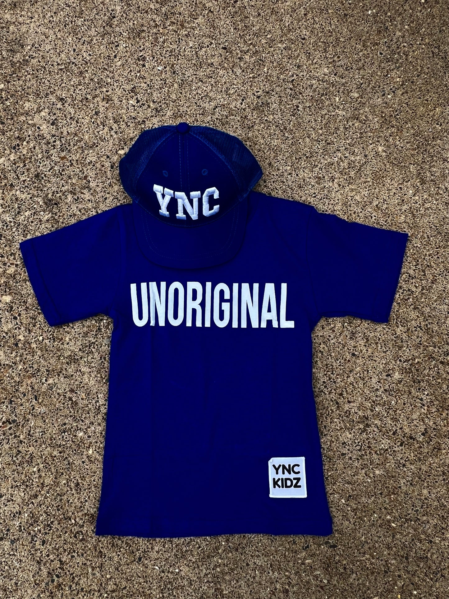 UNORIGINAL TEE